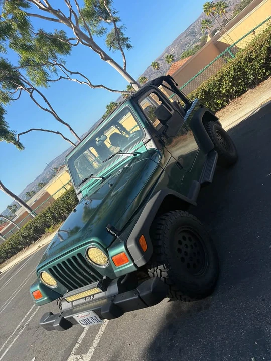 2001 Jeep TJ Wrangler - Image 3 of 18