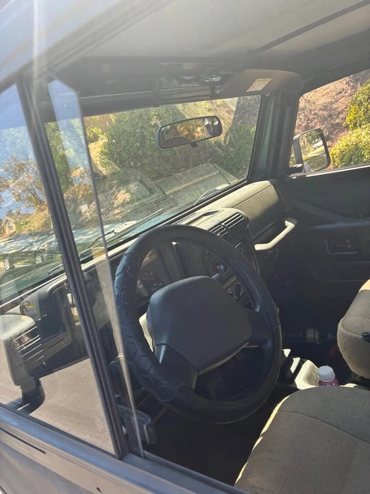 2001 Jeep TJ Wrangler - Image 14 of 17