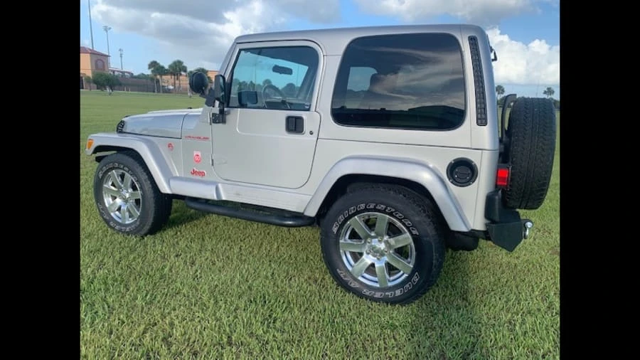 2001 Jeep TJ Wrangler - Image 2 of 7
