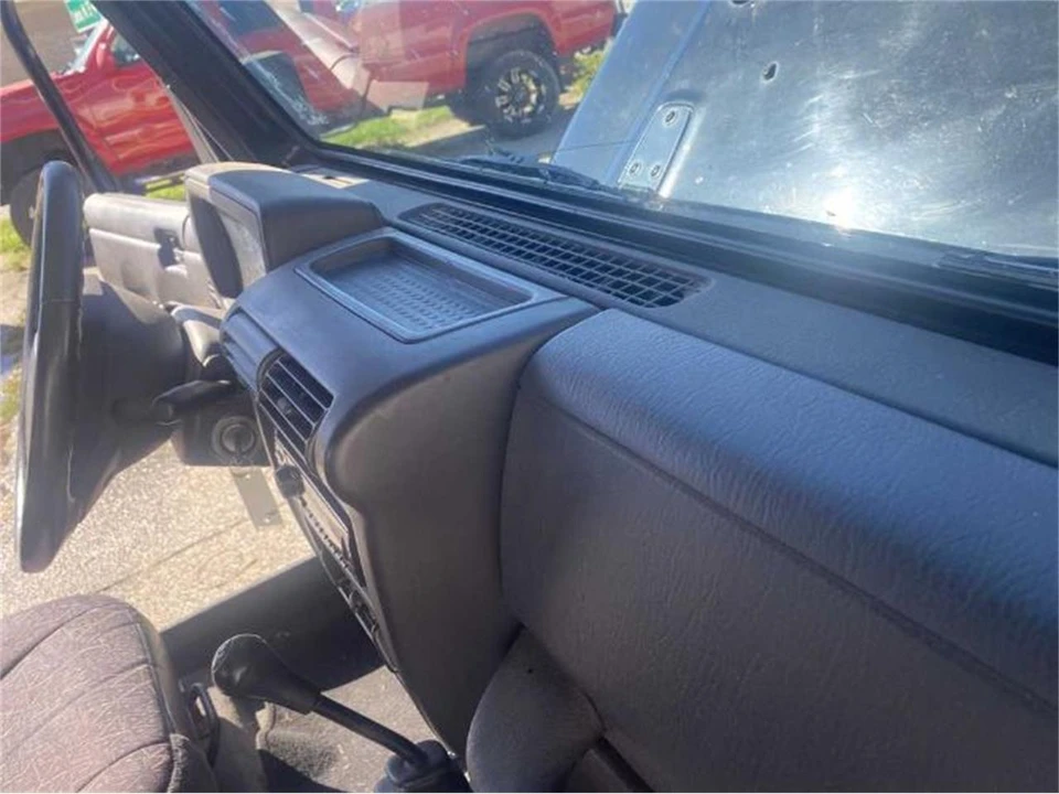 2001 Jeep TJ Wrangler - Image 11 of 23