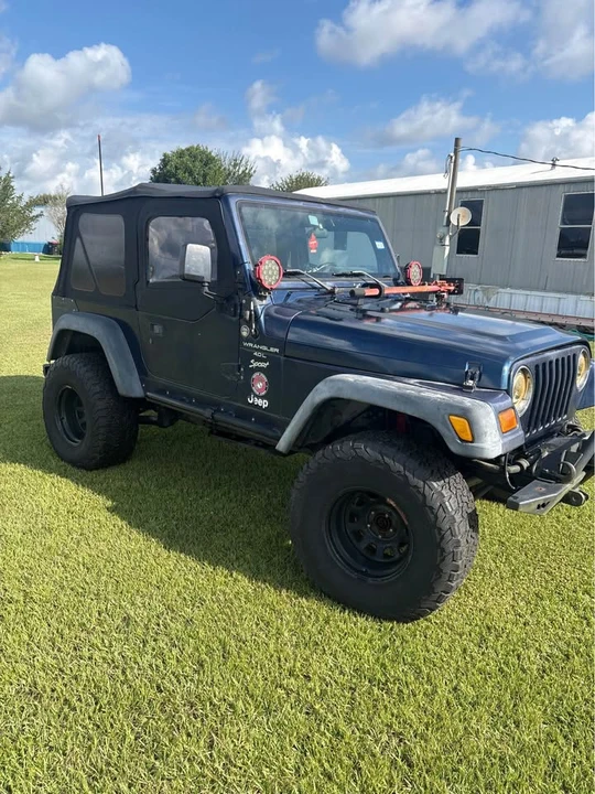 2001 Jeep TJ Wrangler - Image 9 of 9