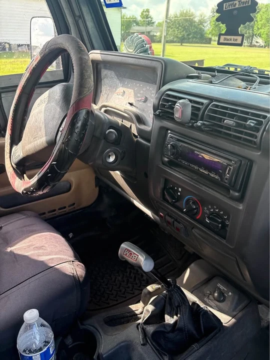 2001 Jeep TJ Wrangler - Image 4 of 9
