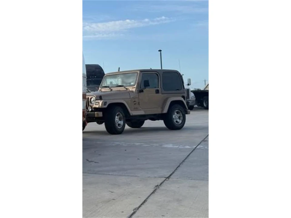 2001 Jeep TJ Wrangler - Image 3 of 7