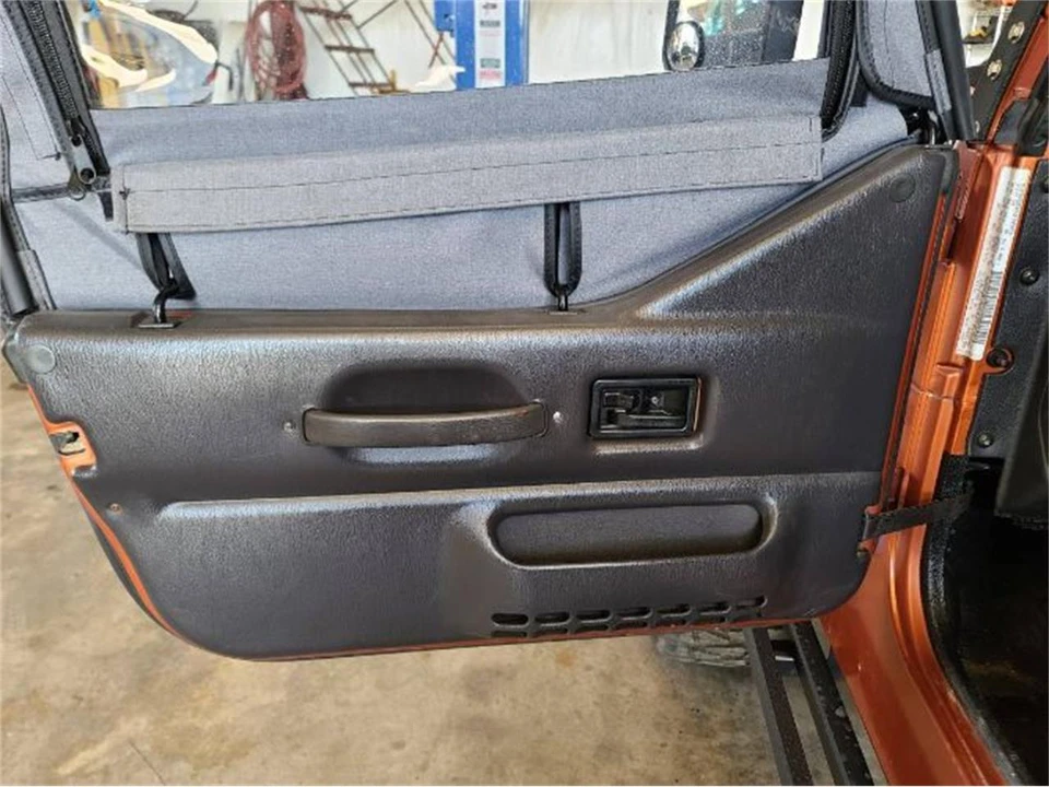 2001 Jeep TJ Wrangler - Image 5 of 24
