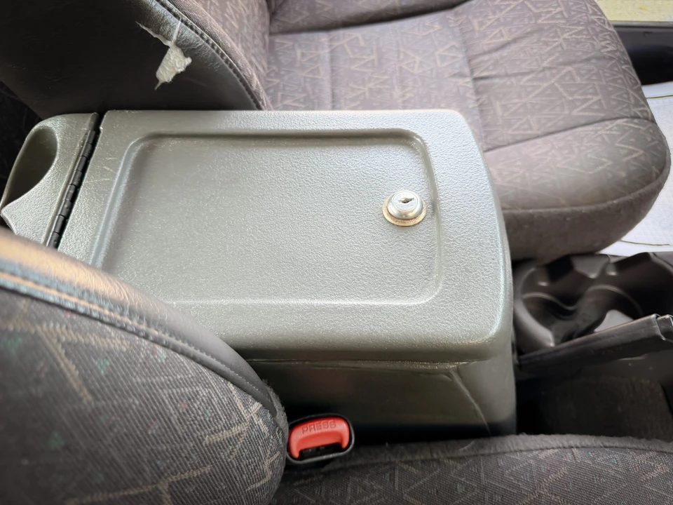 2001 Jeep TJ Wrangler - Image 28 of 31