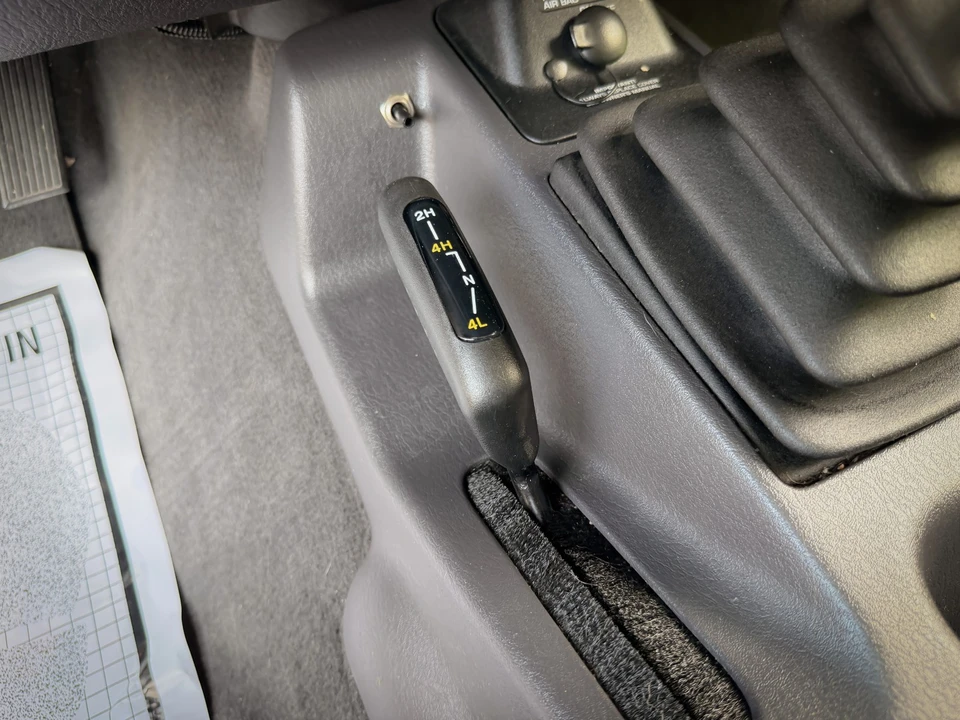 2001 Jeep TJ Wrangler - Image 24 of 31