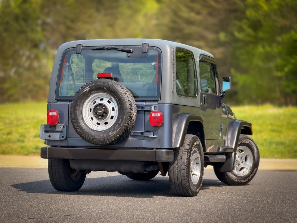 2001 Jeep TJ Wrangler - Image 9 of 31