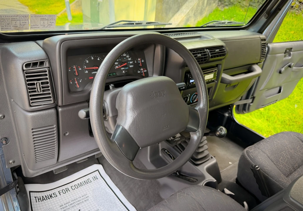 2001 Jeep TJ Wrangler - Image 18 of 31