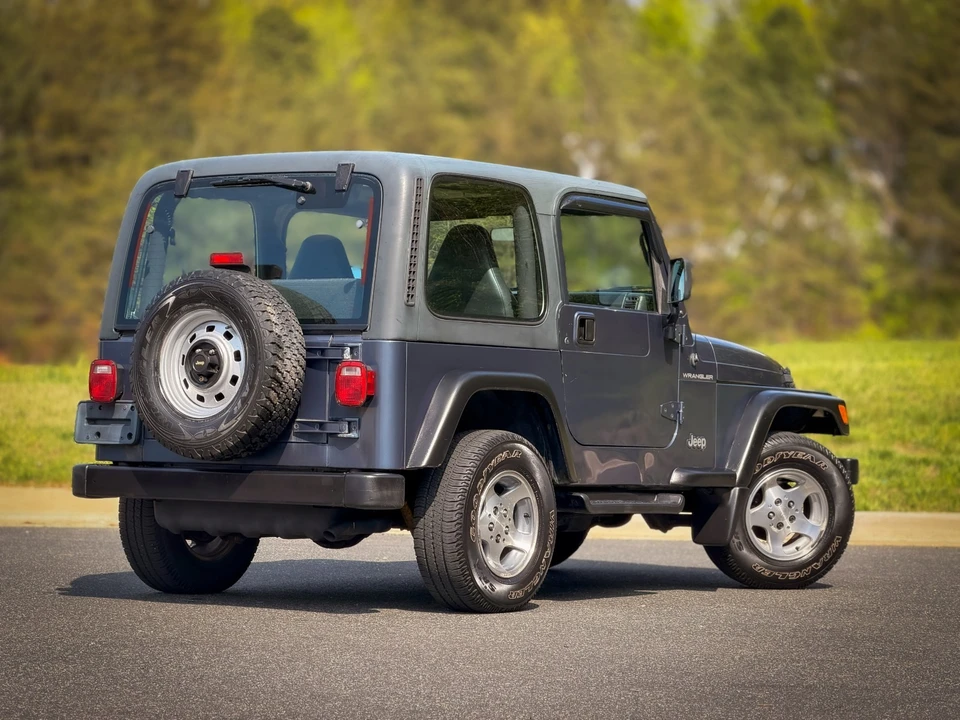 2001 Jeep TJ Wrangler - Image 10 of 31