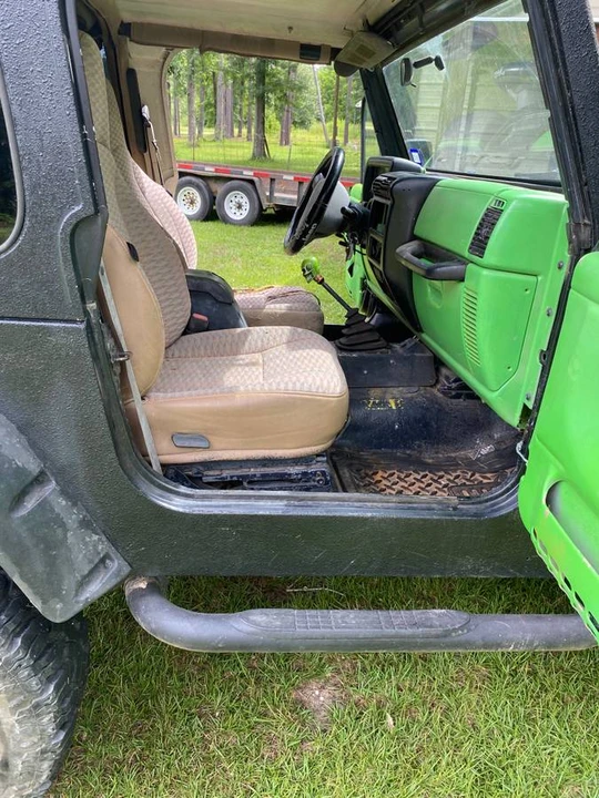 2001 Jeep TJ Wrangler - Image 3 of 7
