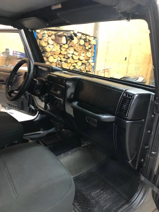2001 Jeep TJ Wrangler - Image 4 of 5