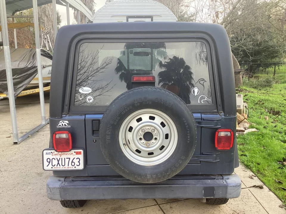 2001 Jeep TJ Wrangler - Image 3 of 10