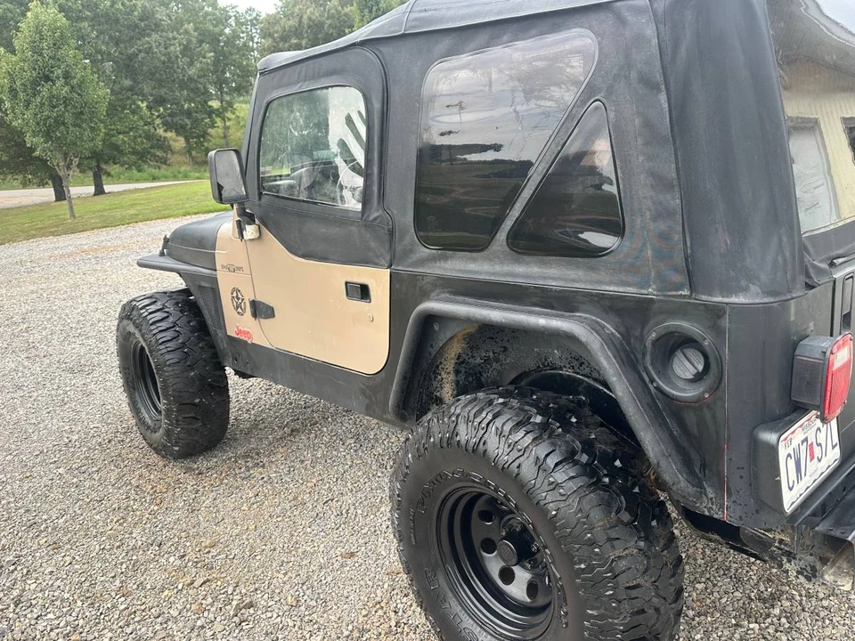 2001 Jeep TJ Wrangler - Image 3 of 8