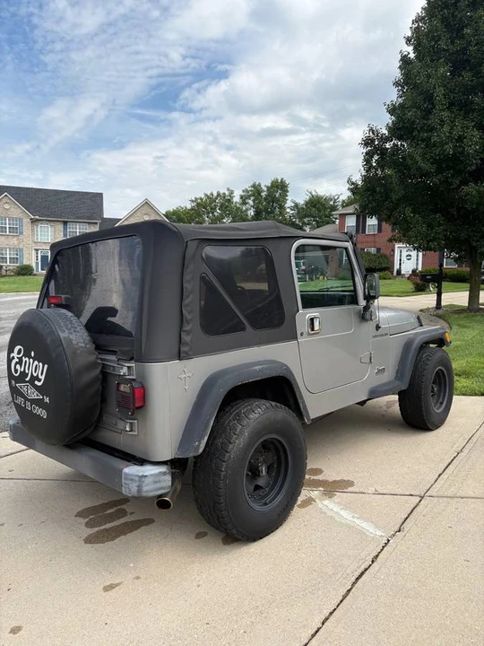 2001 Jeep TJ Wrangler - Image 17 of 18
