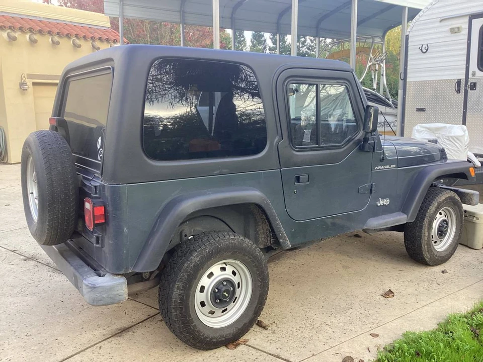2001 Jeep TJ Wrangler - Image 4 of 10