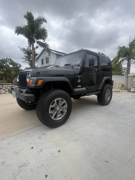 2001 Jeep TJ Wrangler - Image 2 of 18