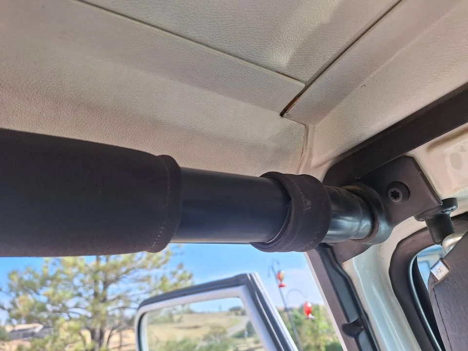 2001 Jeep TJ Wrangler - Image 11 of 13