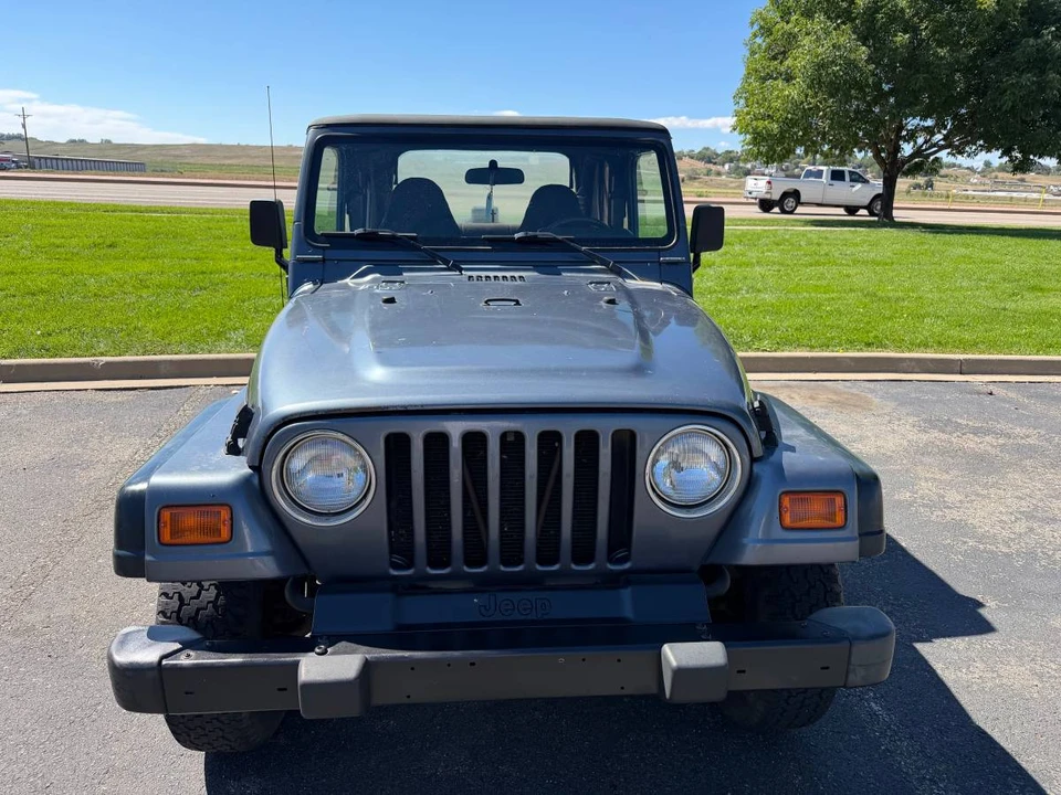 2001 Jeep TJ Wrangler - Image 2 of 16