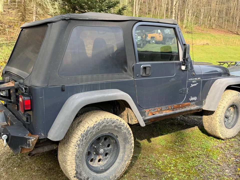 2001 Jeep TJ Wrangler - Image 4 of 8