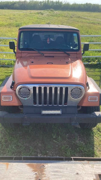 2001 Jeep TJ Wrangler - Image 3 of 3