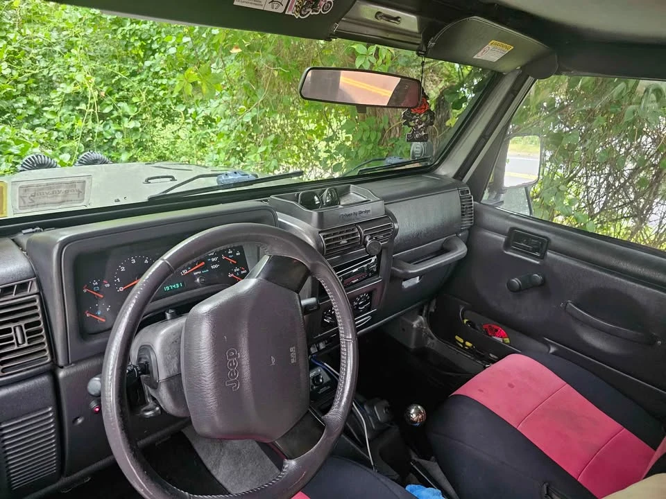 2001 Jeep TJ Wrangler - Image 5 of 6