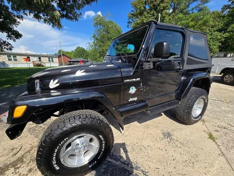 2001 Jeep TJ Wrangler - Image 2 of 12