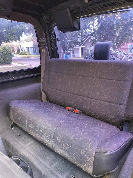 2001 Jeep TJ Wrangler - Image 10 of 15