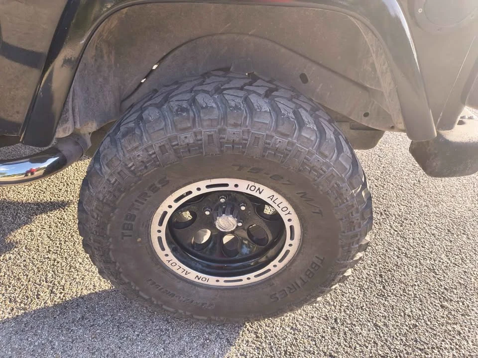 2001 Jeep TJ Wrangler - Image 5 of 15