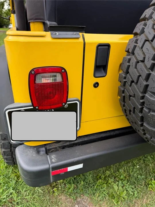 2001 Jeep TJ Wrangler - Image 4 of 11