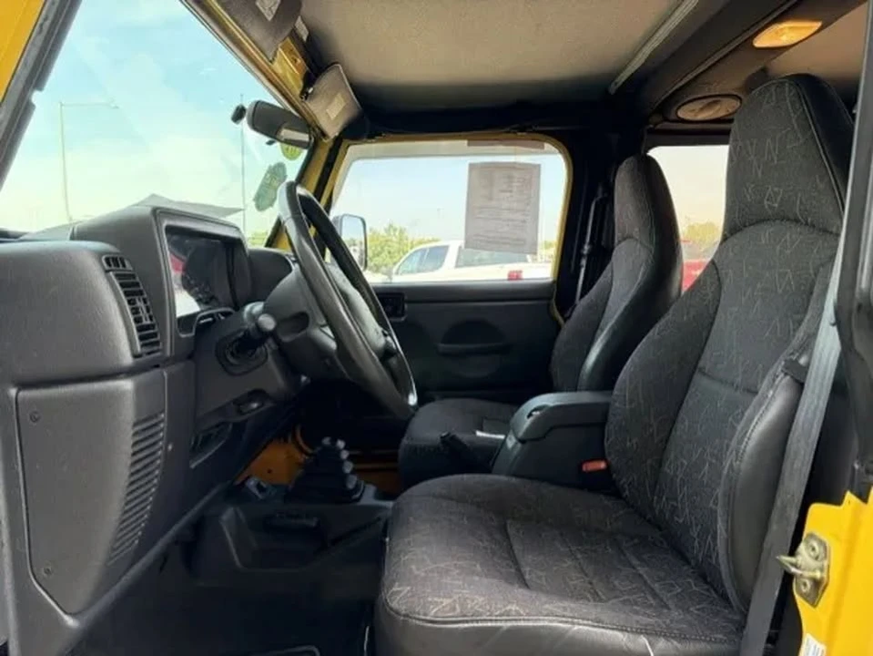 2001 Jeep TJ Wrangler - Image 11 of 15