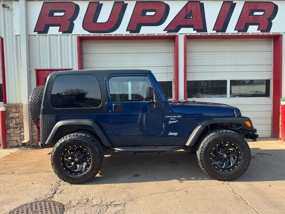 2001 Jeep TJ Wrangler - Image 5 of 15