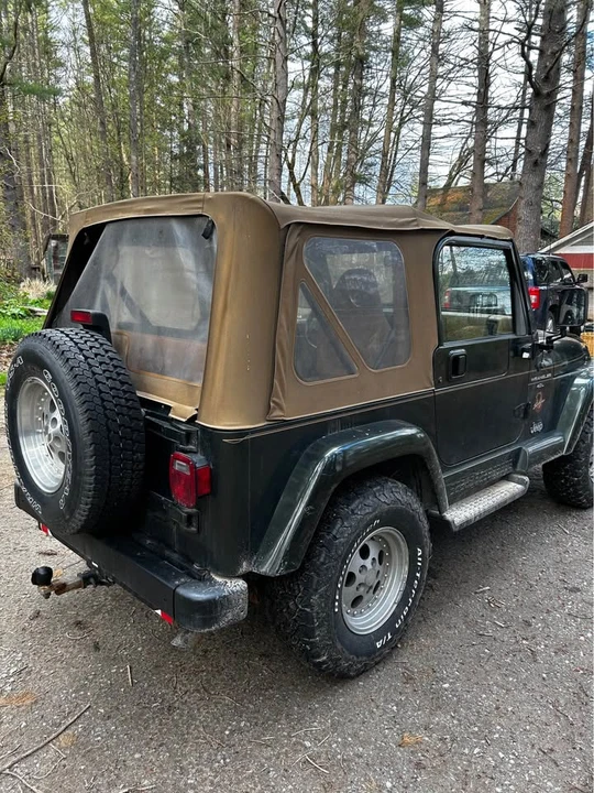 2001 Jeep TJ Wrangler - Image 16 of 19