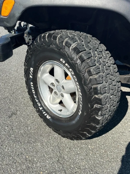 2001 Jeep TJ Wrangler - Image 17 of 18