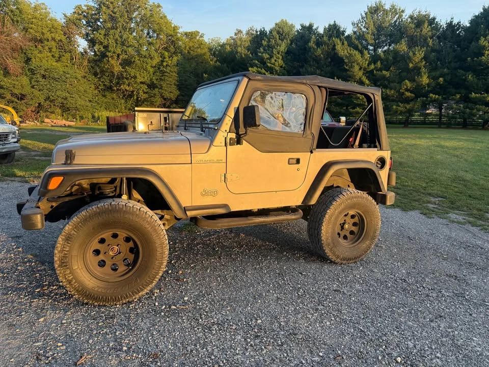 2001 Jeep TJ Wrangler - Image 2 of 10