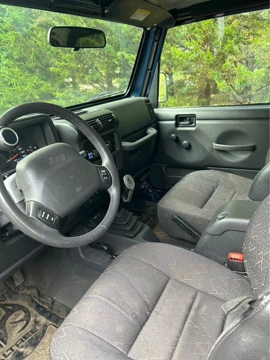 2001 Jeep TJ Wrangler - Image 2 of 4