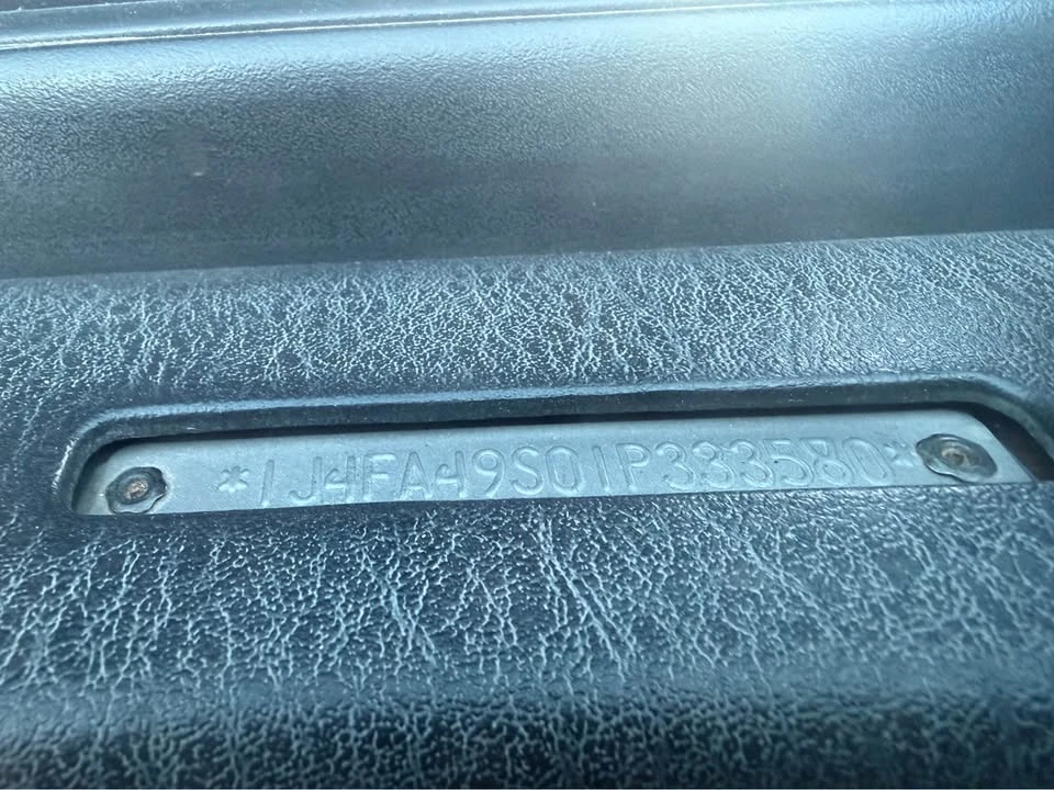 2001 Jeep TJ Wrangler - Image 6 of 6
