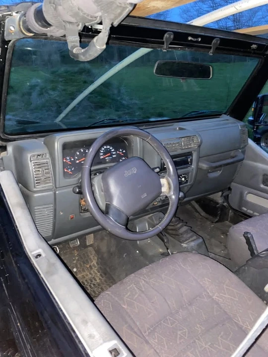 2001 Jeep TJ Wrangler - Image 13 of 15