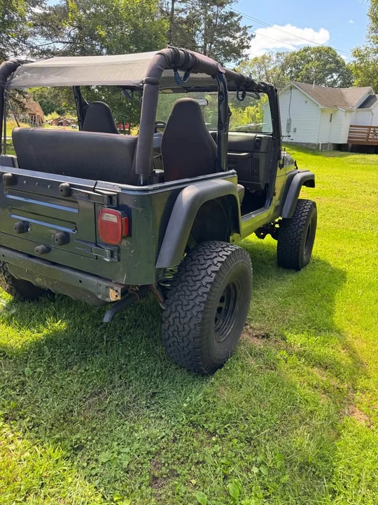 2001 Jeep TJ Wrangler - Image 6 of 8