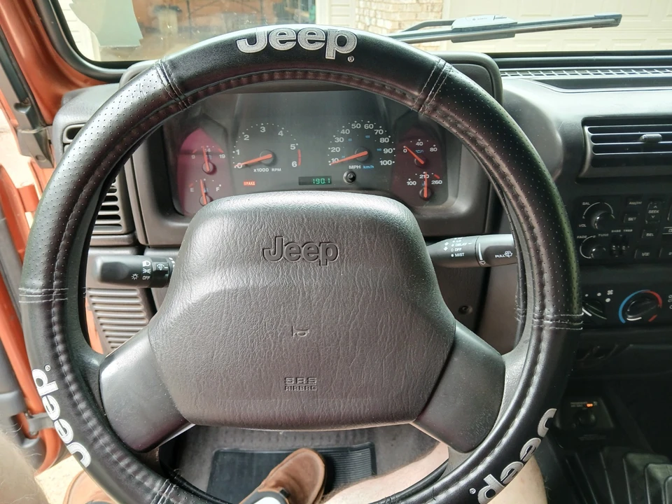2001 Jeep TJ Wrangler - Image 10 of 21