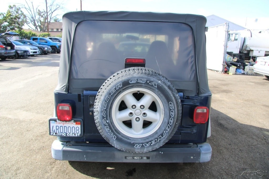 2001 Jeep TJ Wrangler - Image 5 of 21