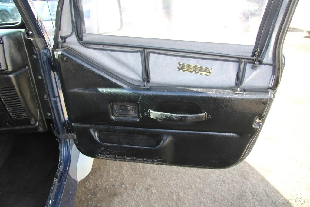 2001 Jeep TJ Wrangler - Image 21 of 21