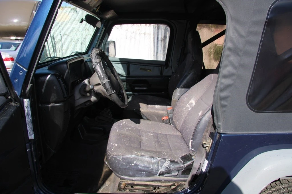 2001 Jeep TJ Wrangler - Image 13 of 21