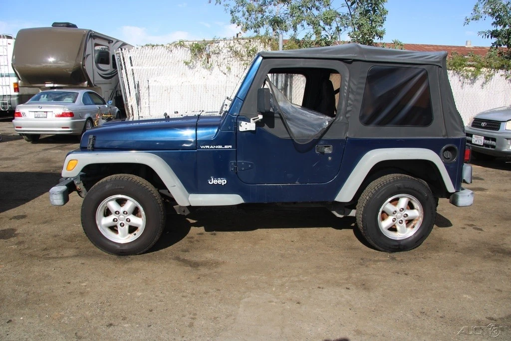 2001 Jeep TJ Wrangler - Image 3 of 21