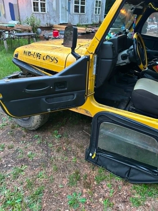 2001 Jeep TJ Wrangler - Image 3 of 20