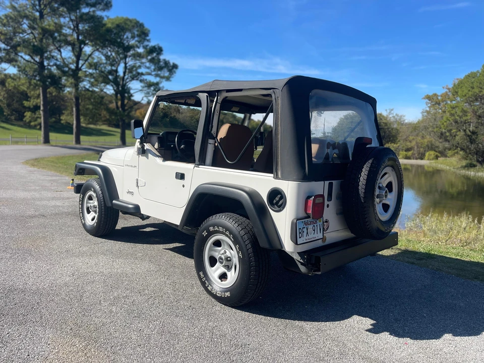 2001 Jeep TJ Wrangler - Image 14 of 31