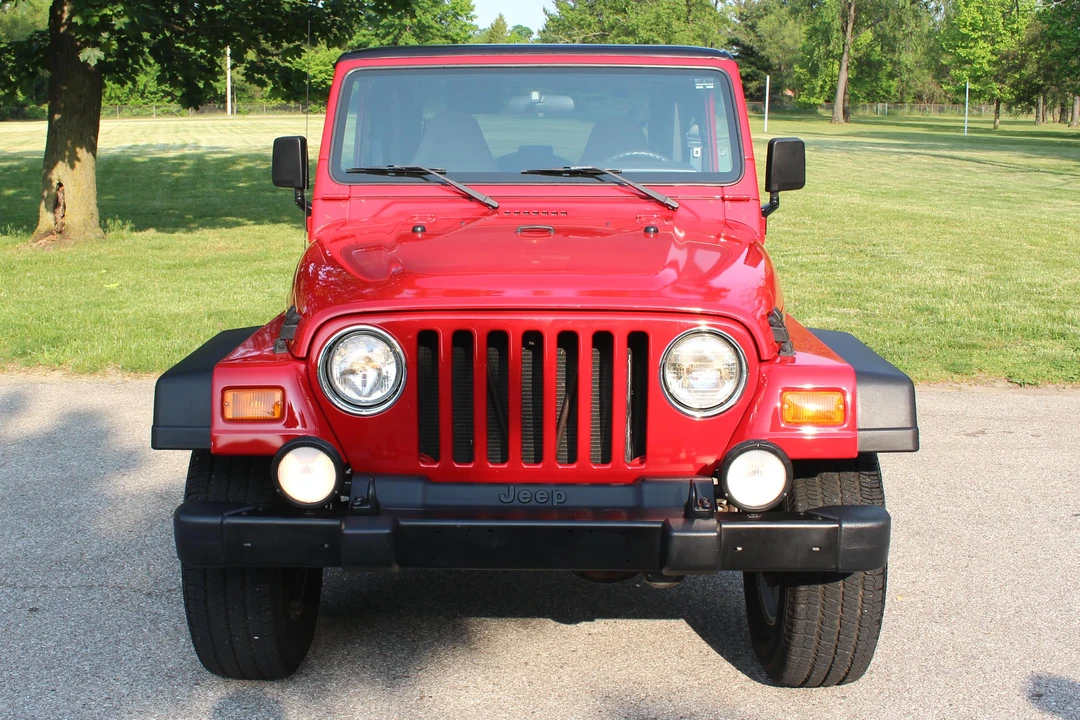 2001 Jeep TJ Wrangler - Image 2 of 5