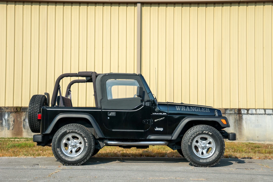 2001 Jeep TJ Wrangler - Image 9 of 31