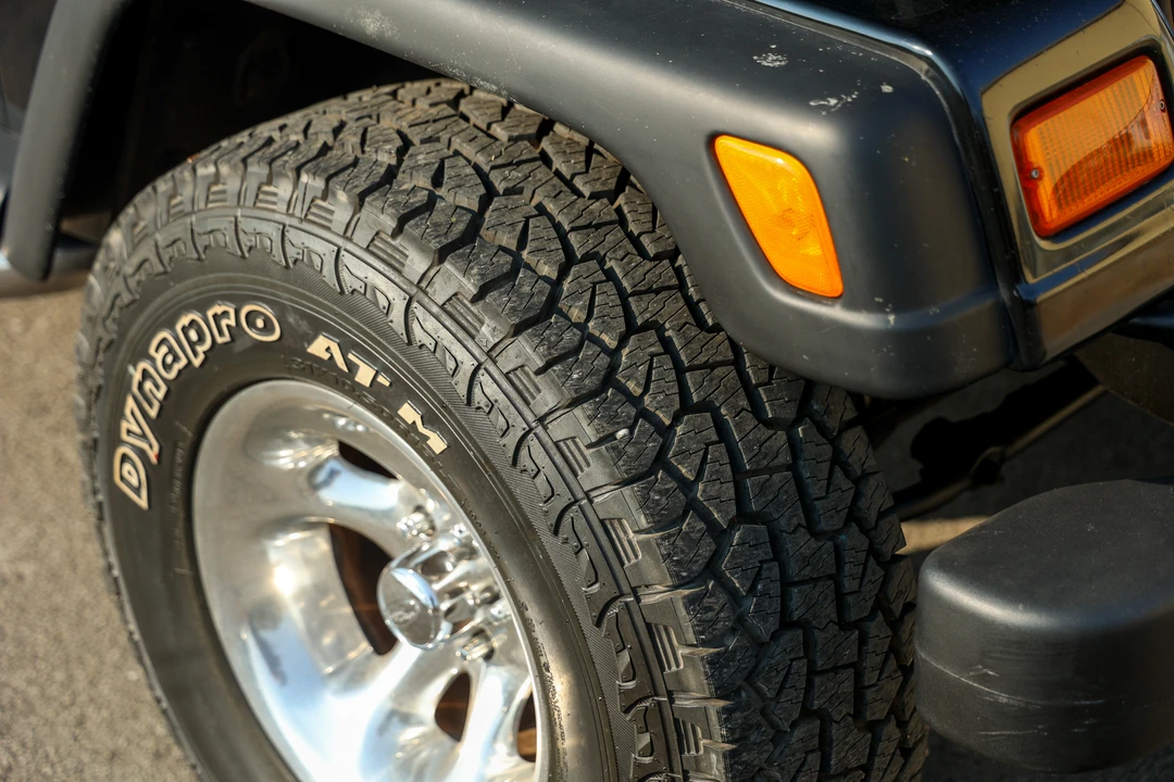 2001 Jeep TJ Wrangler - Image 24 of 31