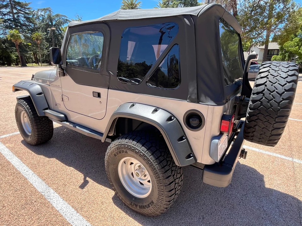 2001 Jeep TJ Wrangler - Image 7 of 31