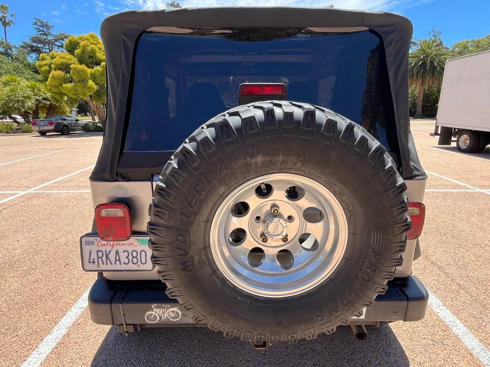 2001 Jeep TJ Wrangler - Image 9 of 31